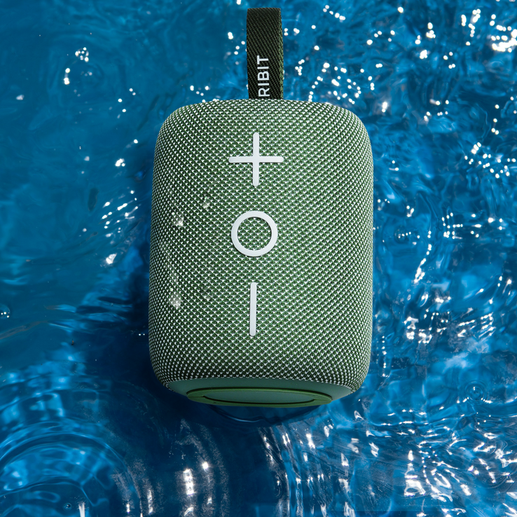 El altavoz Bluetooth Tribit Stormbox Mini Plus ofrece hasta 12 horas de autonomía (Fuente de la imagen: Tribit)