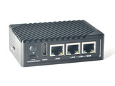 La NanoPi R6S está disponible con una carcasa construida expresamente. (Fuente de la imagen: FriendlyElec)