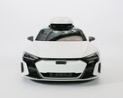 El Audi RS e-tron GT personalizado en blanco mate es, sin duda, un deportivo eléctrico increíblemente bello (Imagen: Ken Block)