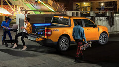 La camioneta Maverick tiene portavasos impresos en 3D (imagen: Ford)