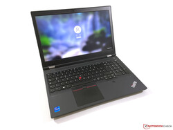En revisión: Lenovo ThinkPad P15 Gen 2. Dispositivo de prueba proporcionado por: