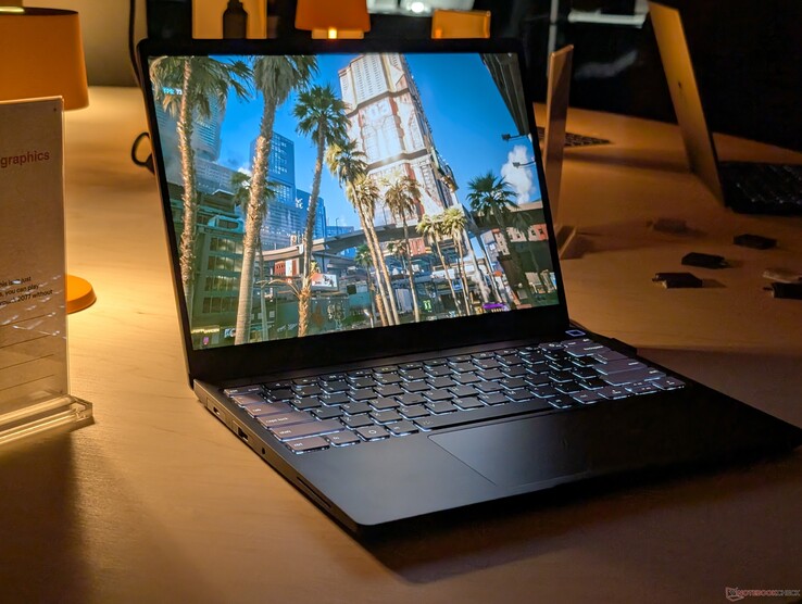 Panther Lake X7 tiene una iGPU muy potente con capacidad para ejecutar juegos modernos como Cyberpunk 2077 a 1080p y 60 FPS