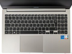 Samsung Galaxy Book - dispositivos de entrada