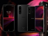 El Sony Xperia 1 III (L) y el Xperia 5 III (R) utilizan la tecnología Zeiss en el equipo de la cámara. (Fuente de la imagen: Sony - editado)