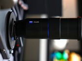 En China se han publicado los primeros vídeos de prueba de la cámara de fotos Vivo X300 Pro con teleconvertidor. (Imagen: Weibo)