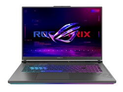 ROG Strix G18 G814JI-N6051W: Dispositivo de evaluación suministrado por Asus Alemania