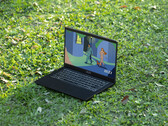 El nuevo Modern 14 permite elegir entre el Core i3-1215U y el Core i5-1235U. (Fuente de la imagen: MSI)