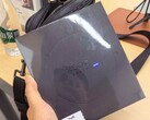 Lo que parece ser la caja de venta al por menor del próximo Vivo X500