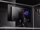 El ROG Swift OLED PG32UCDM Gen3 desde la parte trasera.