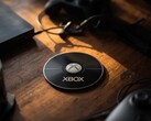Un disco de Xbox sobre un escritorio
