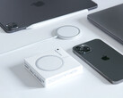 El iPhone SE 5G podría ser compatible con la amplia gama de accesorios MagSafe de Apple. (Fuente de la imagen: Brandon Romanchuk)