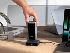 La rumoreada base de carga Anker de 150 W sucedería al accesorio original de 100 W (en la imagen). (Fuente de la imagen: Anker)
