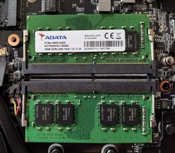 Aero 15 OLED XD - La RAM (DDR4-3200) funciona en modo de doble canal