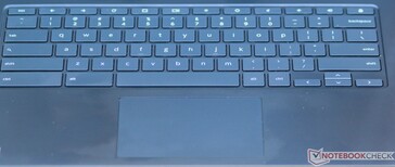 El teclado es bueno pero se queda atrás de los mejores Chromebooks.