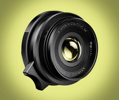 El Thypoch Ksana 35 mm f/2 es un objetivo compacto de fotograma completo para cámaras Leica M.