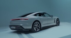 El Porsche Taycan de 2025 parte de poco menos de 100.000 dólares para el modelo base. (Fuente: Porsche)
