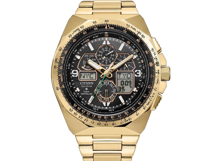 Reloj de piloto Citizen Promaster Skyhawk A-T JY8144-50E con caja y brazalete de acero inoxidable en tono dorado claro, esfera negra, múltiples subesferas analógicas, pantallas digitales y un bisel con regla de cálculo inspirado en la aviación.