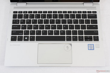HP ha cambiado la fila superior de teclas respecto al EliteBook 1020 G1 del año pasado