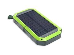 El RealPower PB-10000 Solar tiene una almohadilla de carga inalámbrica de 10 W. (Fuente de la imagen: RealPower)