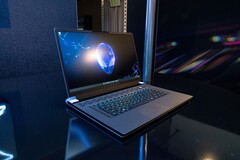 El Alienware x17 R2 ofrece un procesador Core i9-12900HK Alder Lake desbloqueado y una gráfica hasta RTX 3080 Ti. (Fuente de la imagen: Dell)