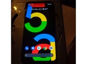 Las imágenes en vivo del Pixel 5a muestran una configuración de 6 GB + 128 GB. (Fuente de la imagen: SlashLeaks)
