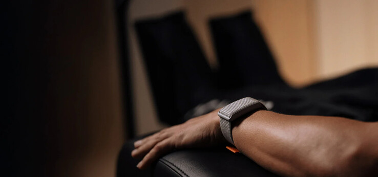 La correa Amazfit Helio blanca/gris. (Fuente de la imagen: Amazfit)