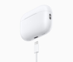 Los Airpods Pro 2 ahora se enviarán con un estuche de carga USB-C (Fuente de la imagen: Apple)