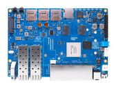 El BPI-R4 tiene un montón de opciones de conexión para servir como un router DIY. (Fuente de la imagen: Banana Pi)