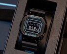 El reloj G-Shock GM-5600BWD-1 de Casio (en la imagen) ha sido diseñado en colaboración con el Departamento de Relojería de Bamford. (Fuente de la imagen: Casio)