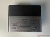 Panel superior con dos botones (todavía tiene la etiqueta con las instrucciones pegada)