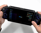 Las versiones modificadas del GPD Win 5 no están disponibles como unidades de venta al público. En la imagen: uno de los mods en acción. (Fuente de la imagen: PureDIY)