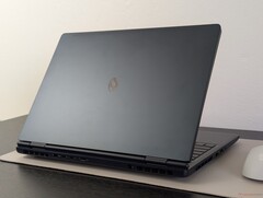 El Alienware 16 Aurora puede parecerse mucho al 16X Aurora, pero hay varias diferencias importantes (Fuente de la imagen: Notebookcheck)
