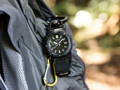 El Casio Pro Trek PRJ-B001B-1 (en la imagen) utiliza una correa tipo paracordón. (Fuente de la imagen: Casio)