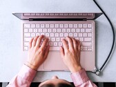 El MacBook Neo Lock está diseñado para dificultar el robo del ordenador portátil.