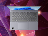 El IdeaPad Slim 3x 14Q7X11 pesa 1.3 kg.