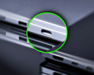 El Surface Laptop Ultra tiene un nuevo puerto USB-C de gran tamaño.
