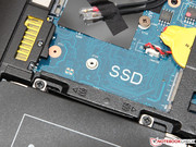 También es posible integrar un SSD M.2...