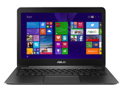 Asus Zenbook UX305FA-FC004H. Modelo de pruebas cortesía de Notebooksbilliger.de