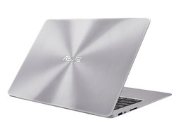 Asus Zenbook UX330UA. Modelo de pruebas cortesía de CampusPoint