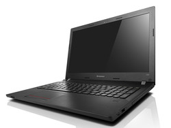 Lenovo E51-80 (80QB0008GE). Modelo de pruebas cortesía de Notebooksbilliger.de