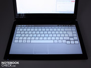 Acer ha copiado el touchpad y las teclas tanto en aspecto como tamaño.
