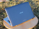 Hardware de ultrabook Intel en la base del chasis de gran calidad ...