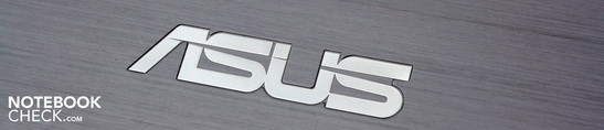 Asus U30JC-QX043V: La fortaleza del Core i5 combinada con la larga duración de batería de la Nvidia Optimus