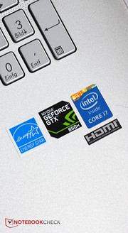 Dentro hay una GeForce GTX 850M, pero el rendimiento cae significativamente en algunas pruebas y aplicaciones.