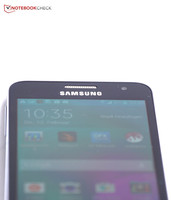 El Galaxy A3 es el modelo más pequeño de los nuevos smartphone Samsung de una pieza de aluminio.
