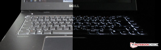 Uno de los puntos fuertes del Dell Vostro 3555 es el teclado retroiluminado (derecha con retroiluminación e izquierda sin él)