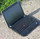 El ThinkPad Edge E145 en exteriores.