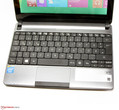 El EasyNote tiene una apariencia de clase  business.