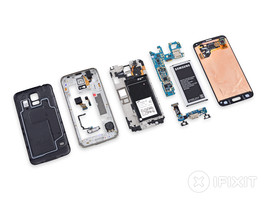 El Galaxy S5 no tiene un mantenimiento tan sencillo como su predecesor.