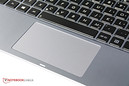 El touchpad es grande y preciso, aunque te tienes que acostumbrar al ClickPad.